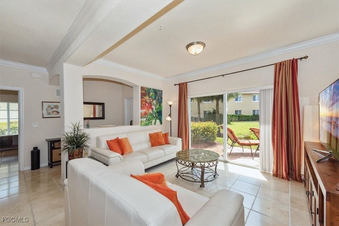 13170 Bella Casa Cir Apt 182 #182 - Photo 6 of 33