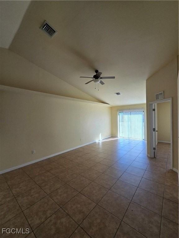 138 Se 12th St - Photo 7 of 26