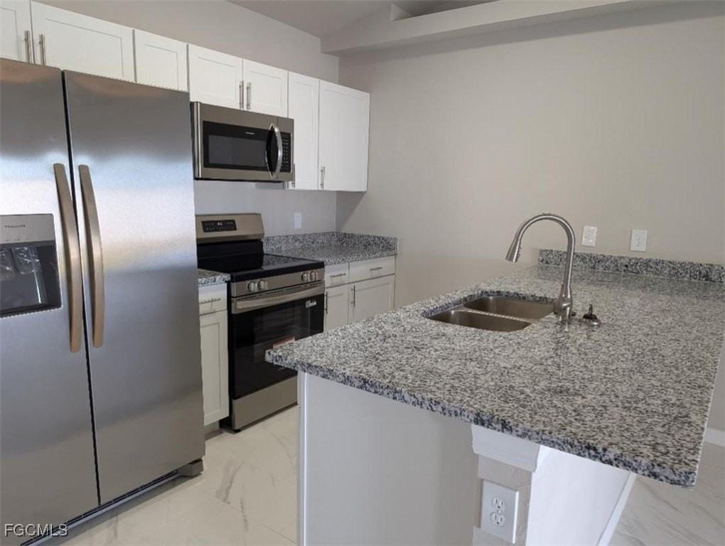 1406 Se 1st Pl - Photo 3 of 13