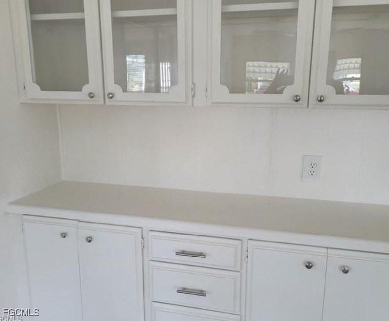 2774 Wedgewood Dr - Photo 4 of 11