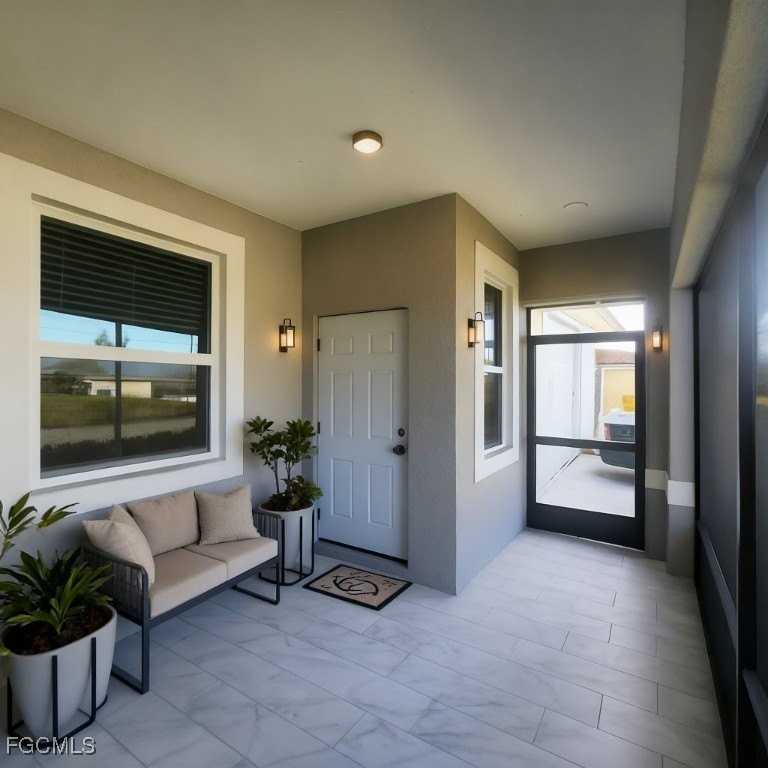 2431 Paul Ave S - Photo 3 of 14