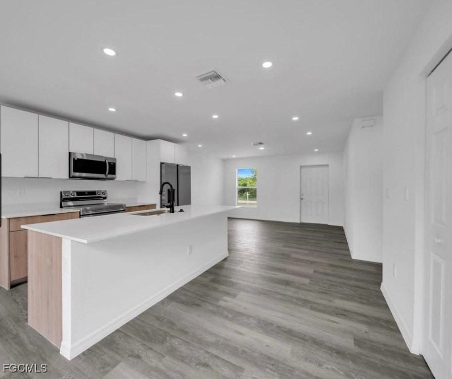 382 Mcarthur Blvd - Photo 5 of 23