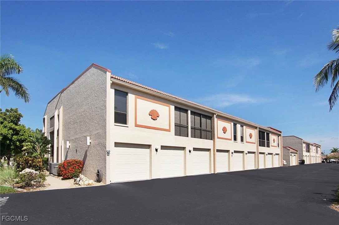 4010 Se 20th Pl Unit 1 #1 - Photo 3 of 26