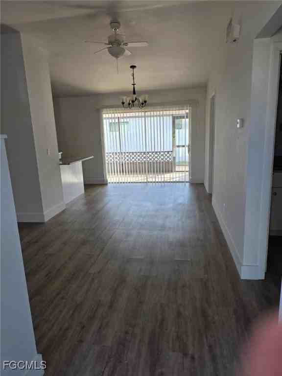 114 Sw 35th Ter - Photo 3 of 10