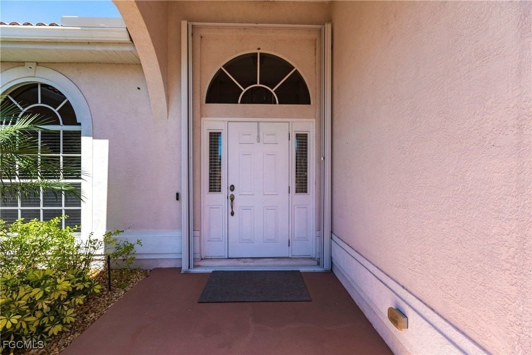 9013 W Ridge Ct - Photo 5 of 43