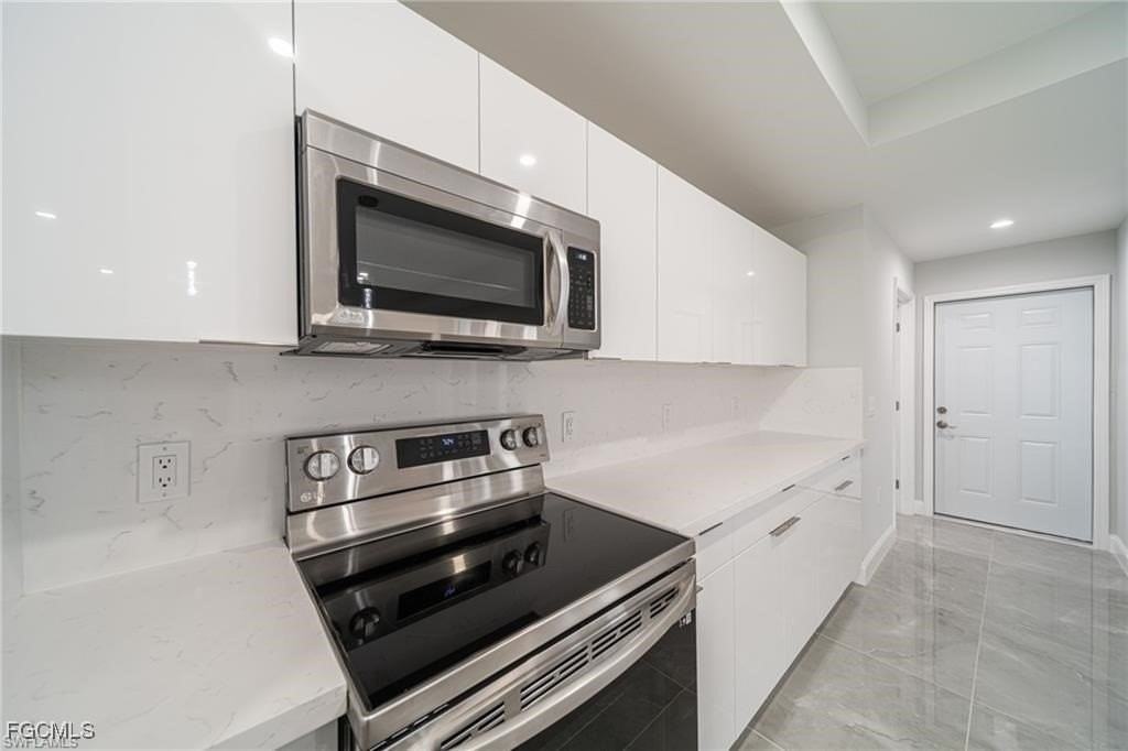 317 Nw 13th Ter - Photo 5 of 14