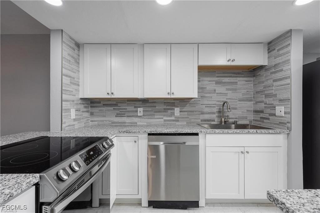 2244 Winkler Ave Apt 207 #207 - Photo 6 of 29