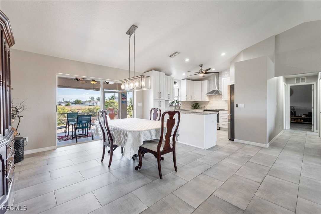 1805 Nw 7th Ave - Photo 6 of 36