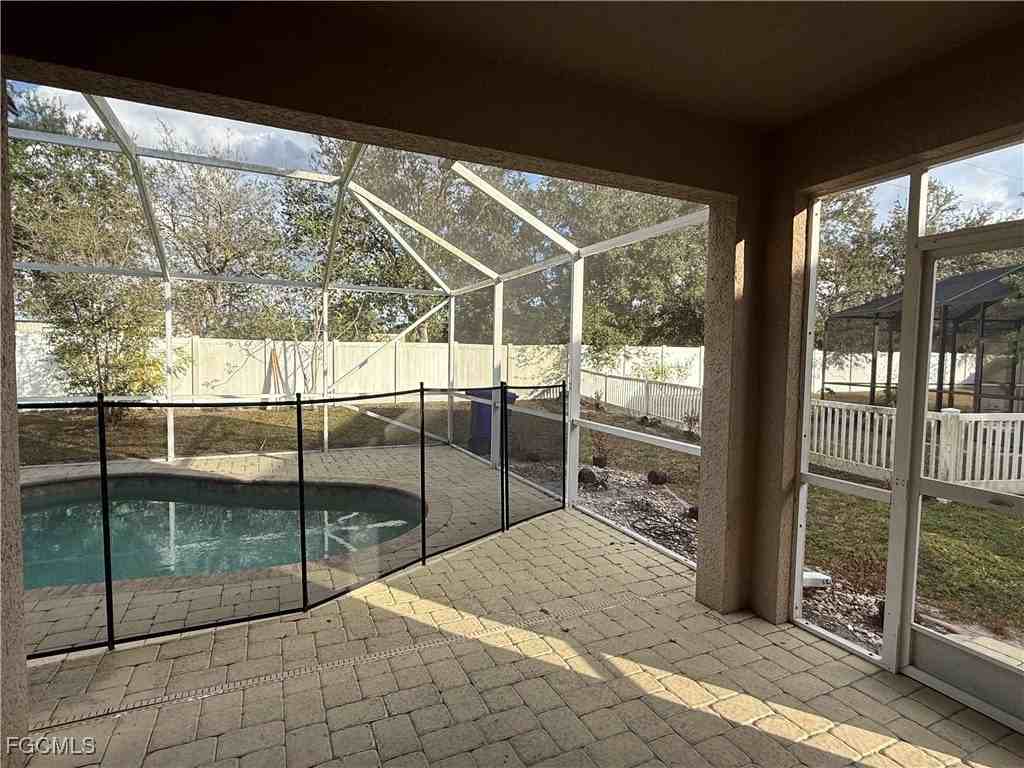 8258 Silver Birch Way - Photo 6 of 29