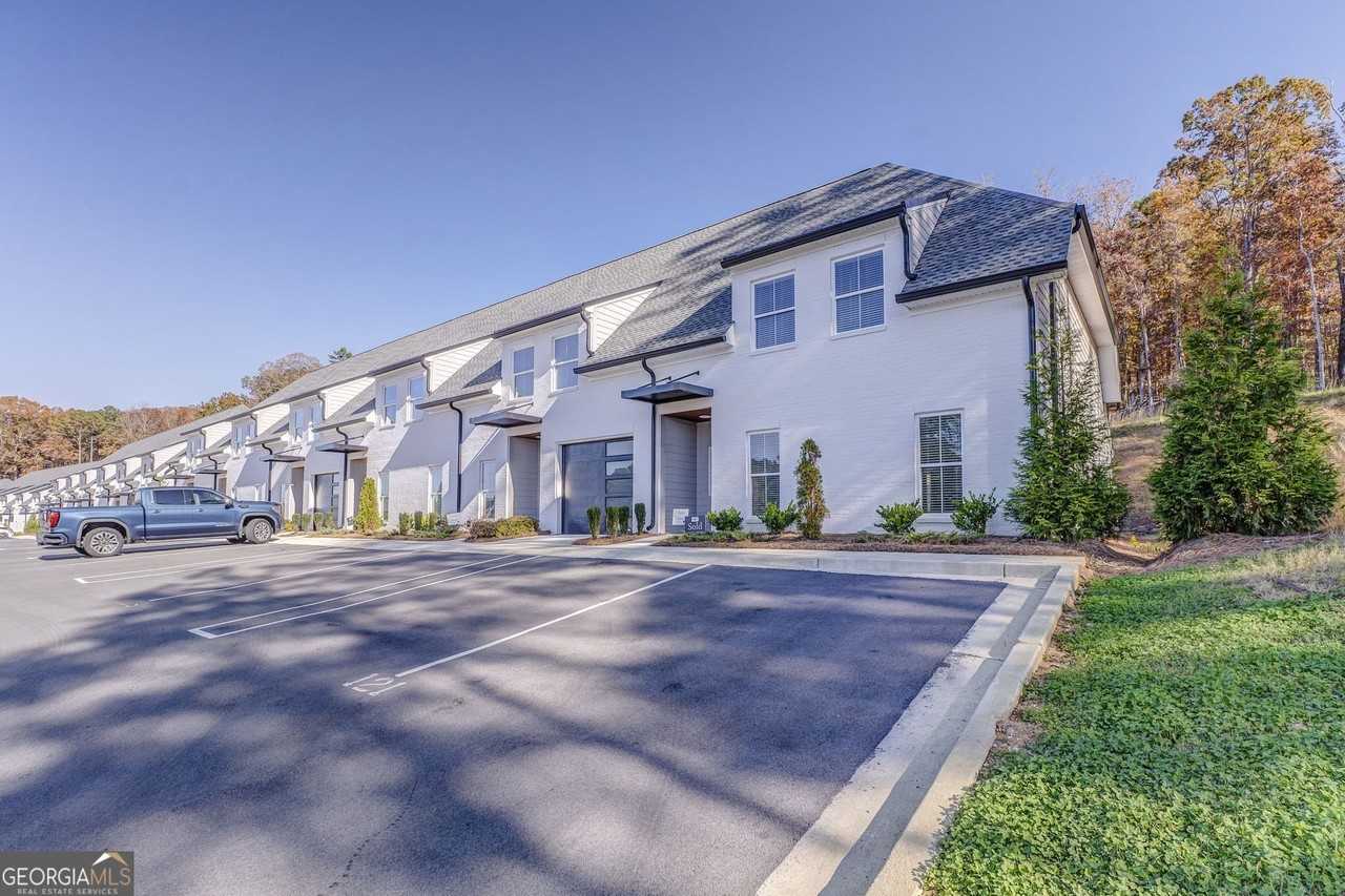 121 Chateau Dr Se - Photo 7 of 50