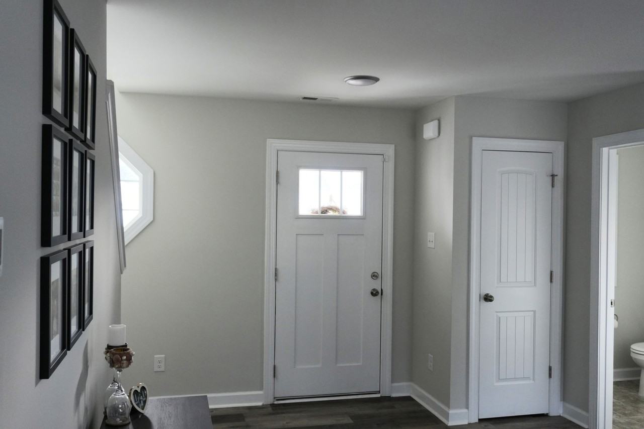 206 Browns Ferry Rd #1 - Photo 5 of 43