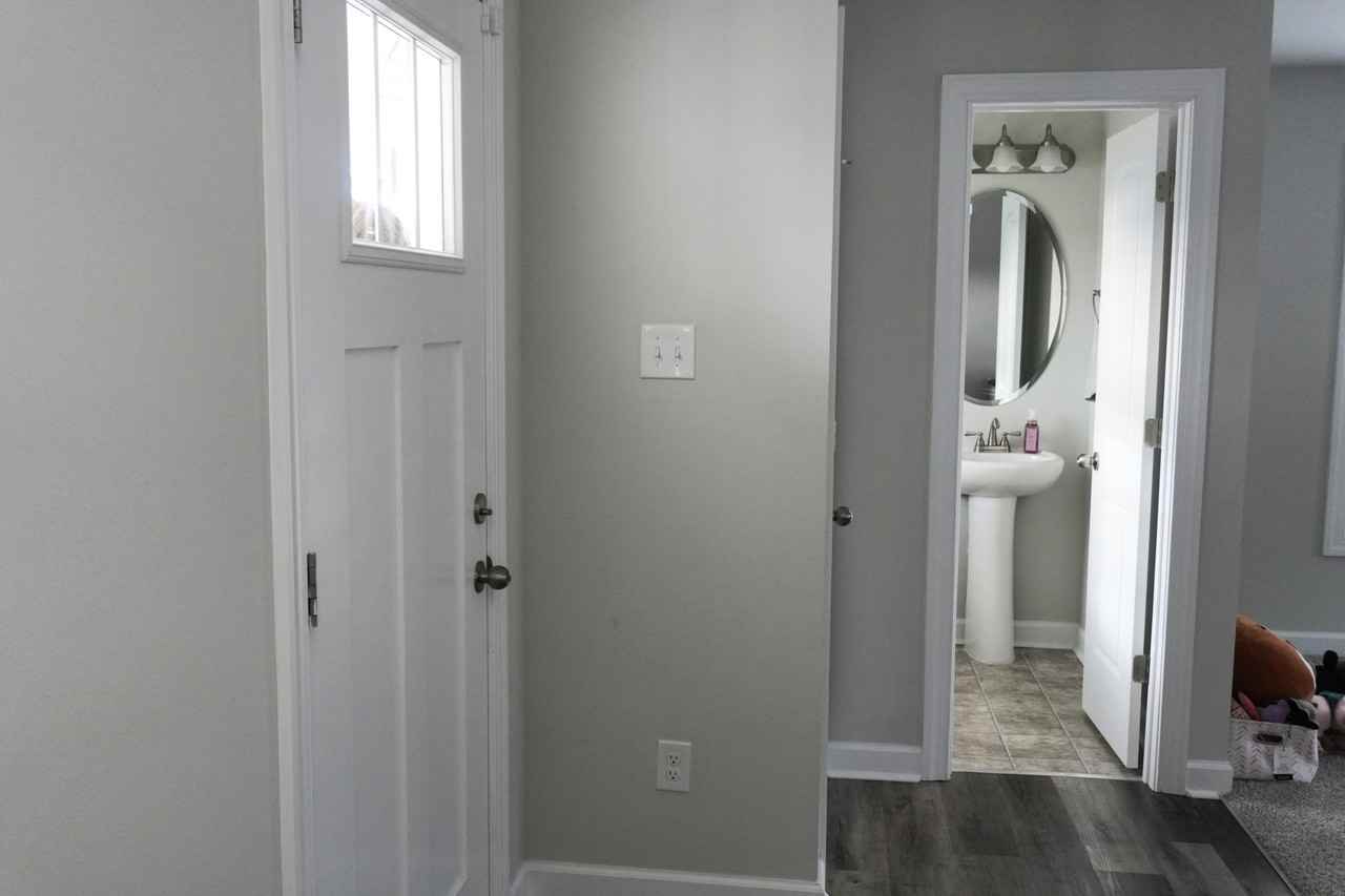 206 Browns Ferry Rd #1 - Photo 6 of 43