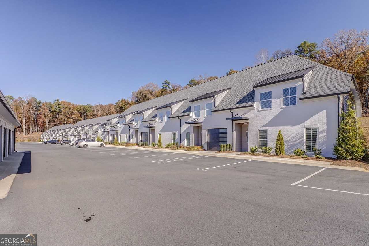 77 Chateau Dr Se - Photo 6 of 50