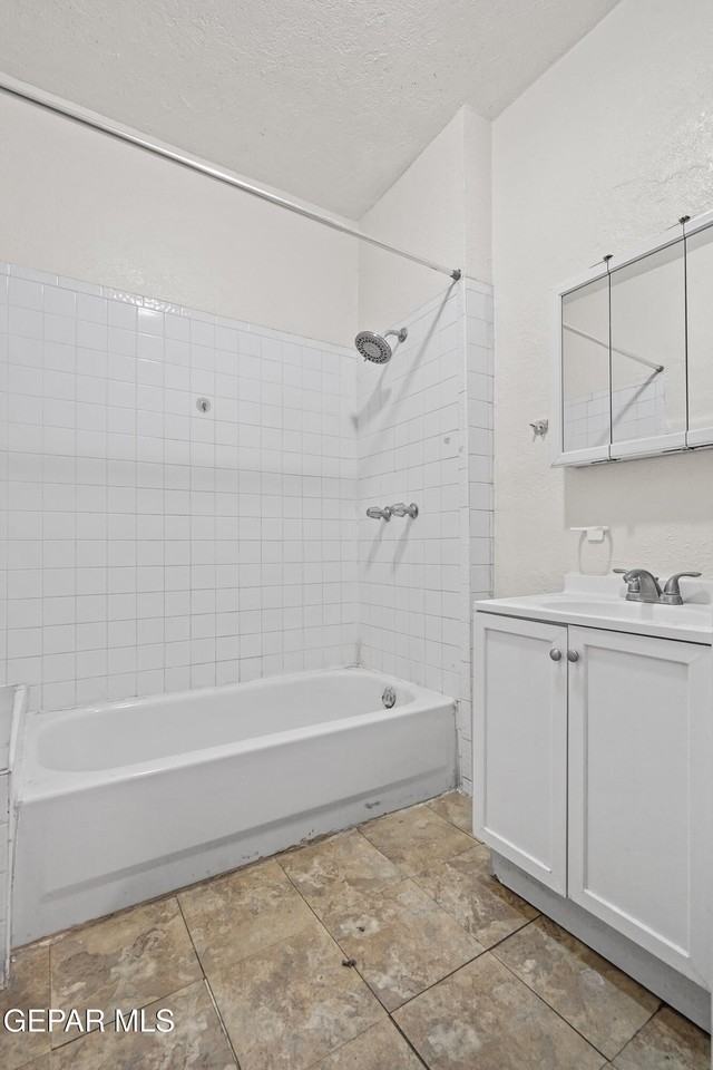 1307 N Ochoa St Apt 4 #4 - Photo 4 of 12