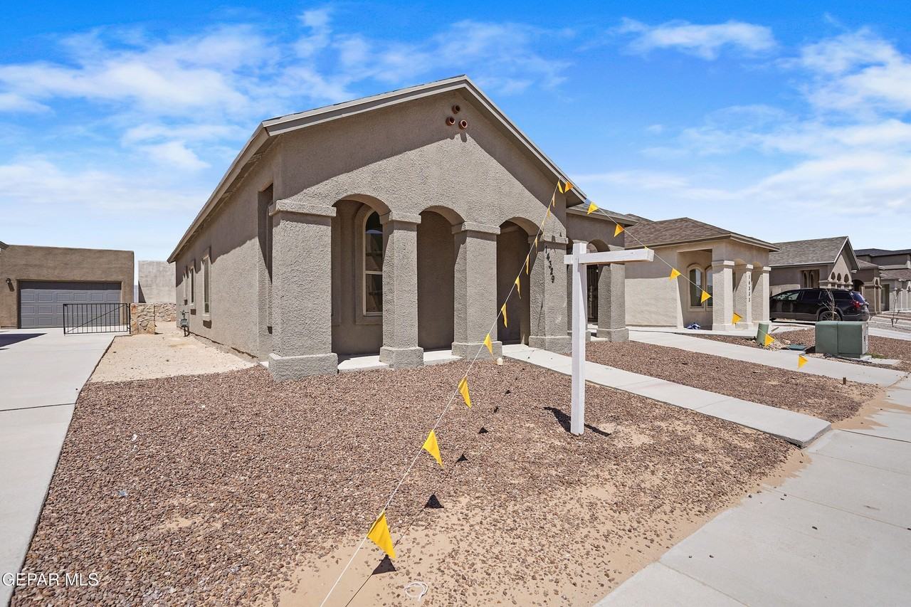 14329 Bill Lazor Pkwy - Photo 2 of 26