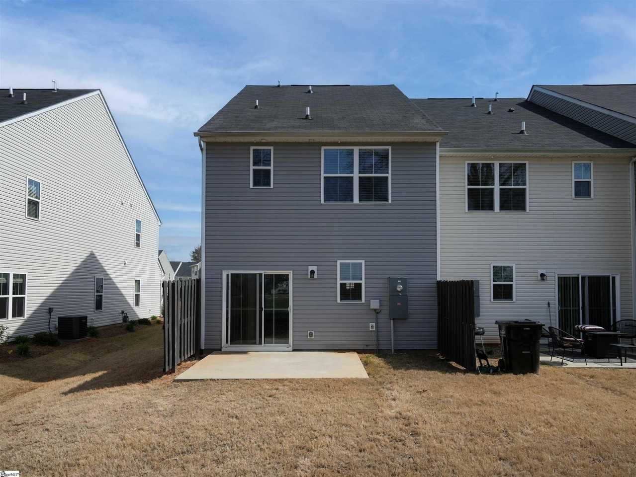 212 Hipps Crossing Dr - Photo 7 of 17