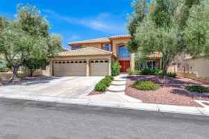 featured image of 8932 Bracken Cliff Ct