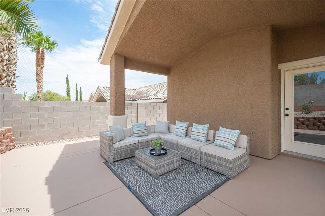 10776 Windrose Point Ave - Photo 6 of 50