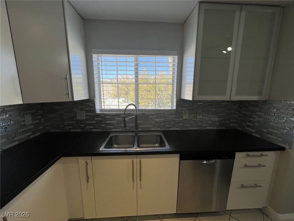 10552 Pine Pointe Ave #201 - Photo 7 of 29