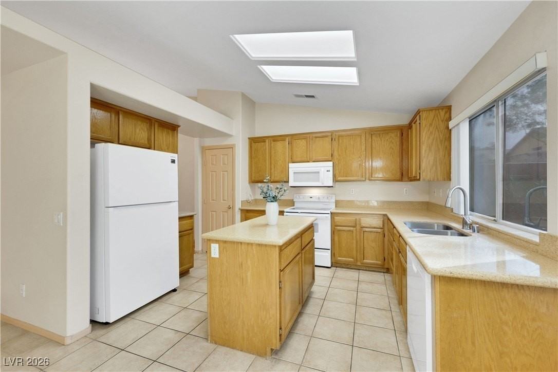 1789 Castro Hill Ave - Photo 7 of 16