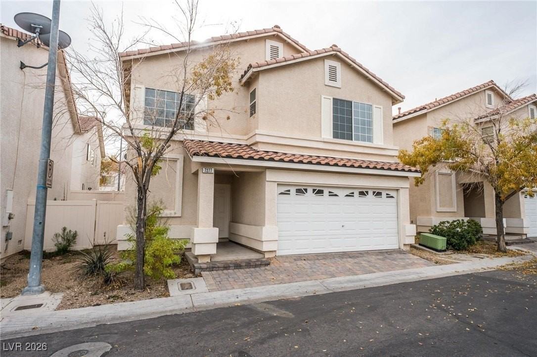 7277 Bindweed Rd - Photo 2 of 32