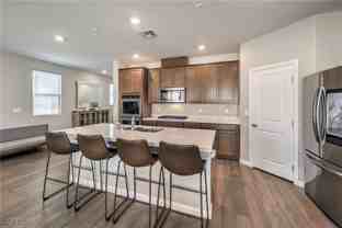 10646 Silver Pond Ave - Photo 1 of 1