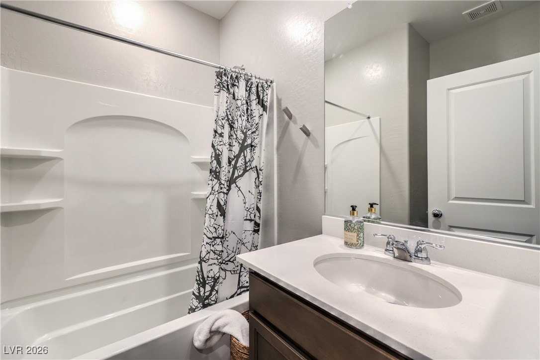 10646 Silver Pond Ave - Photo 5 of 39