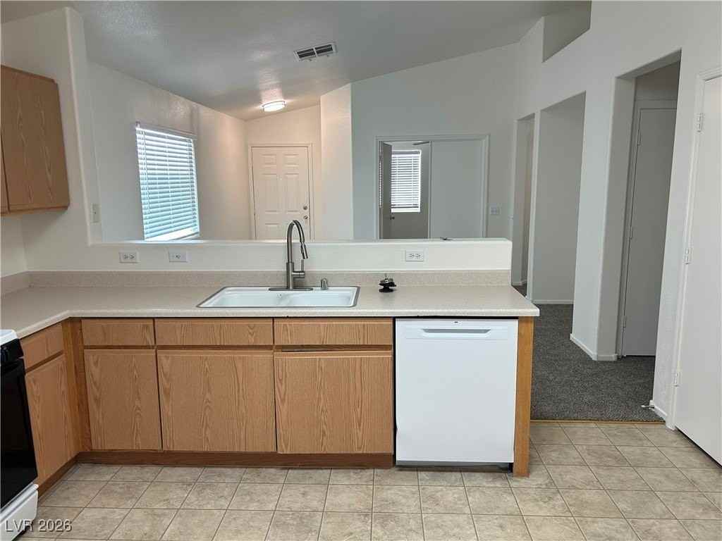 5704 Raven Creek Ave - Photo 2 of 11