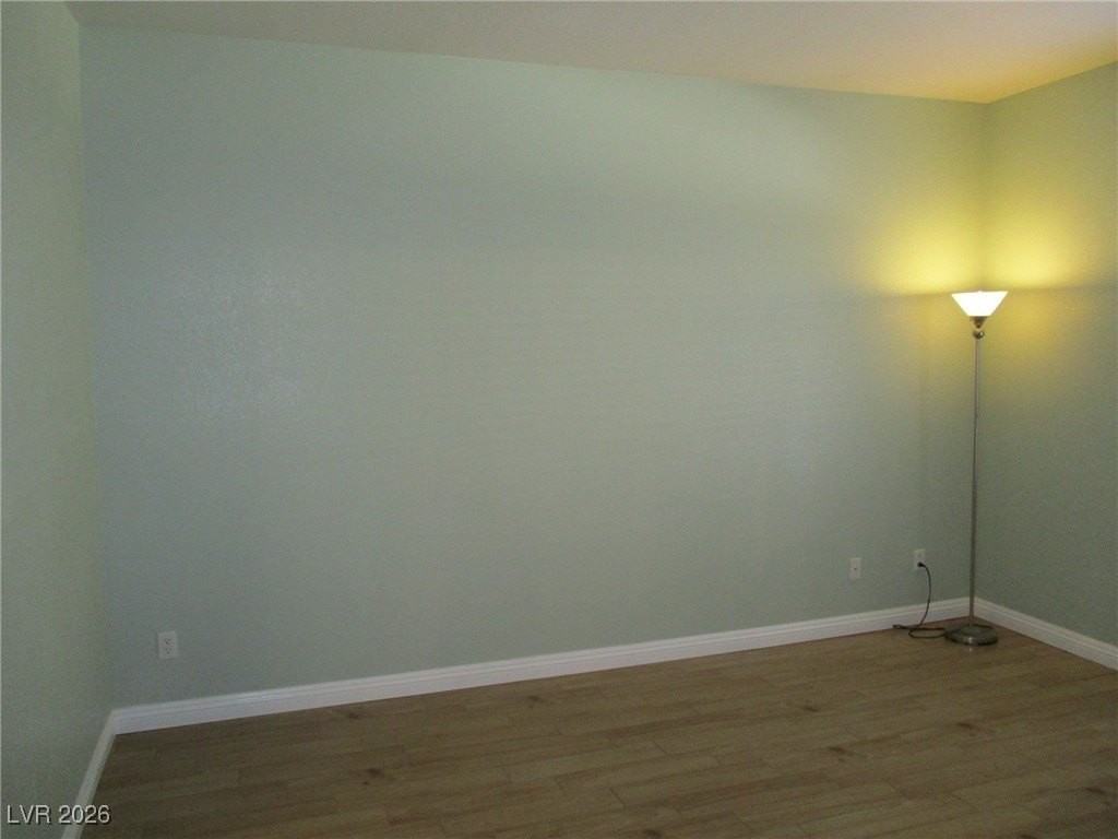 1052 Country Skies Ave - Photo 7 of 31