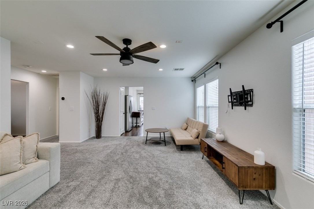 6341 W Haleh Ave - Photo 2 of 39