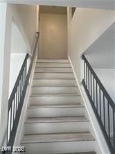 8035 Laurena Ave - Photo 6 of 15