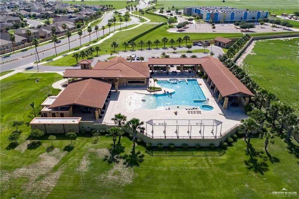 4600 Choke Canyon Dr - Photo 5 of 27