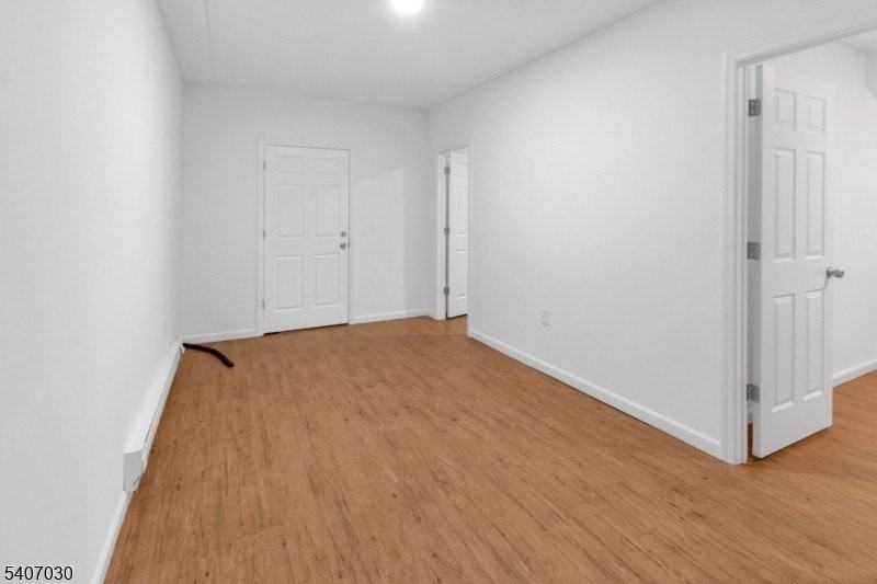 614 Bond St - Photo 5 of 10