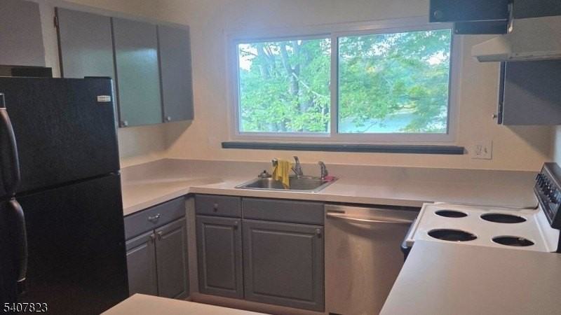 Lake Path - Photo 4 of 12