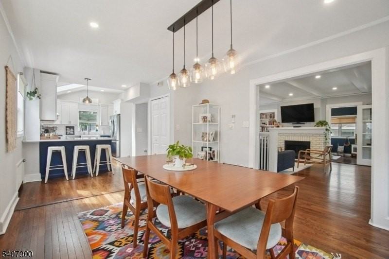 6 Girard Pl - Photo 6 of 23