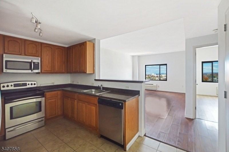 1 Carriage City Plz #1203