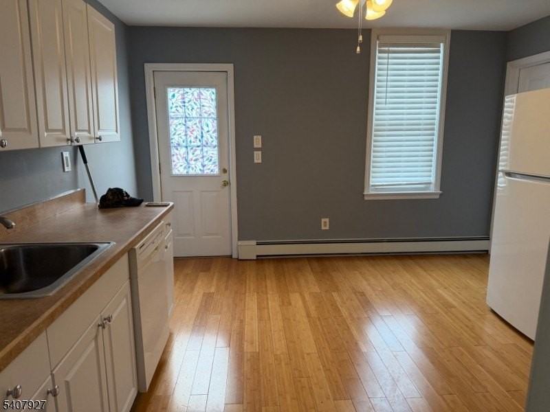 134 E Centre St - Photo 2 of 9