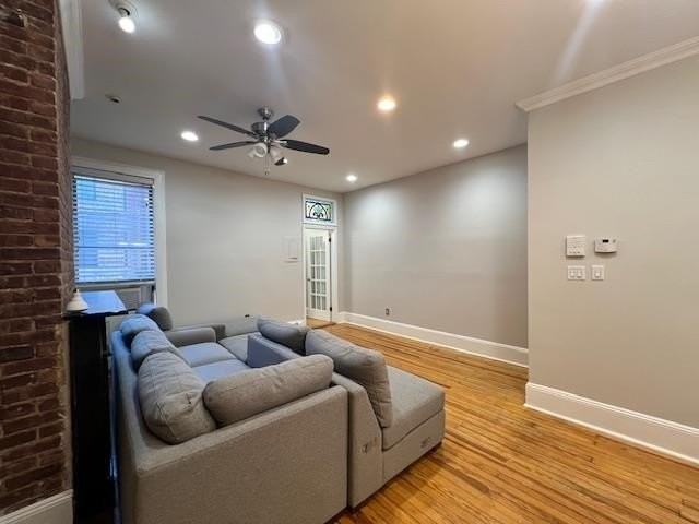 933 Willow Ave #4L - Photo 7 of 29