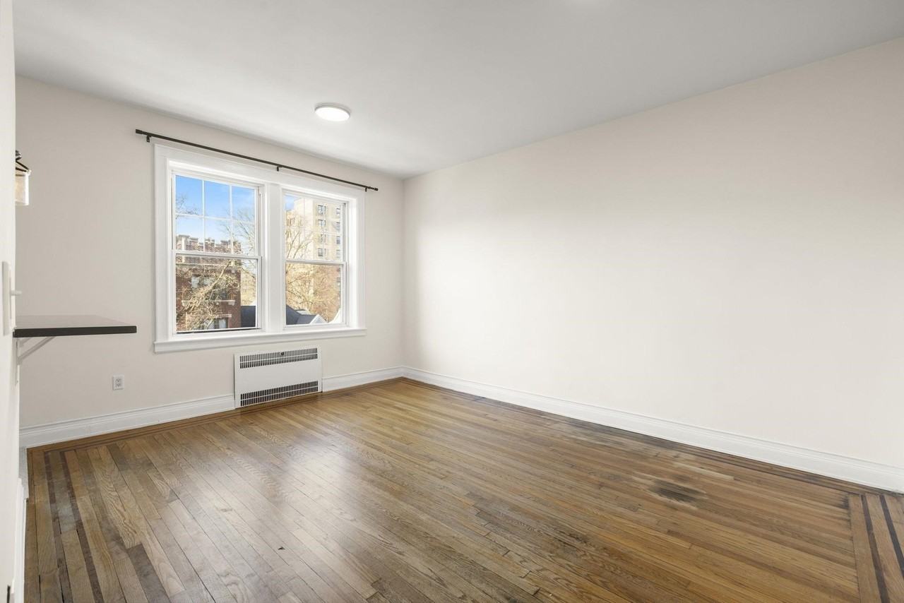 340 Fairmount Ave #408 - Photo 2 of 18