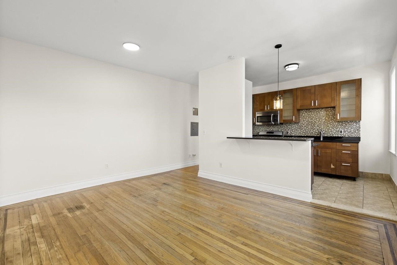 340 Fairmount Ave #408 - Photo 5 of 18