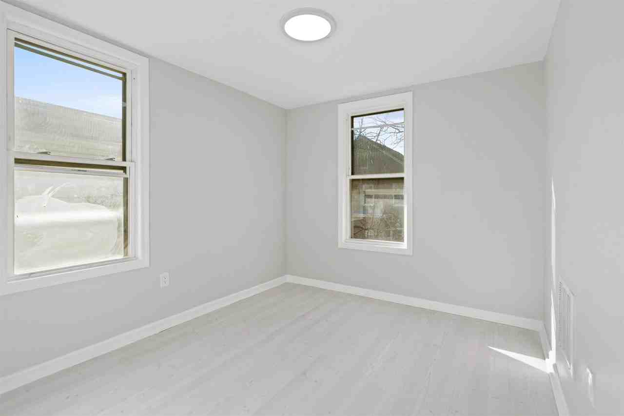 173 Lembeck Ave #2 - Photo 2 of 8