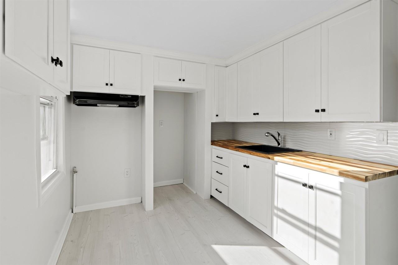 173 Lembeck Ave #2 - Photo 5 of 8