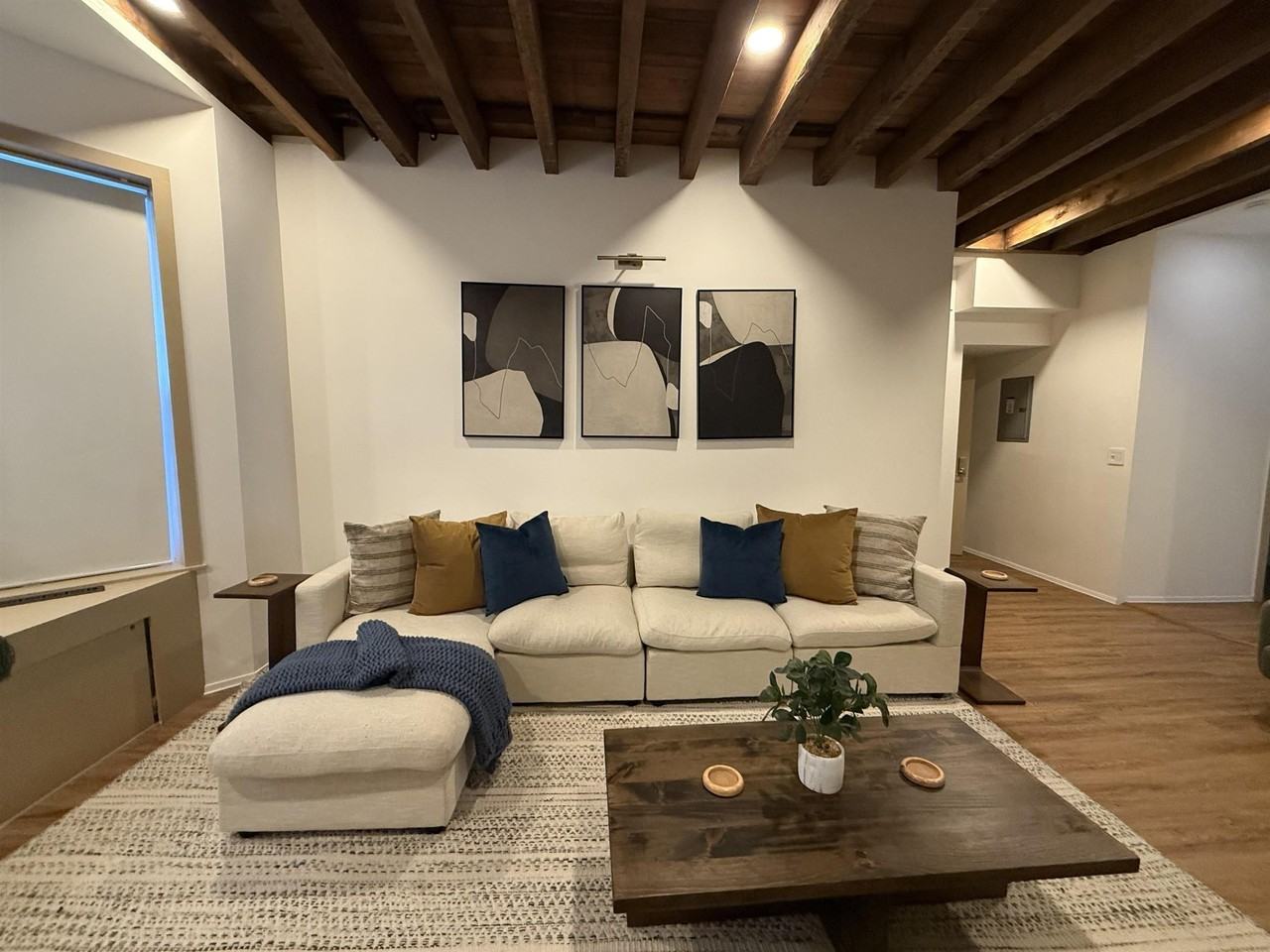 414 41st St #1 - Photo 6 of 19