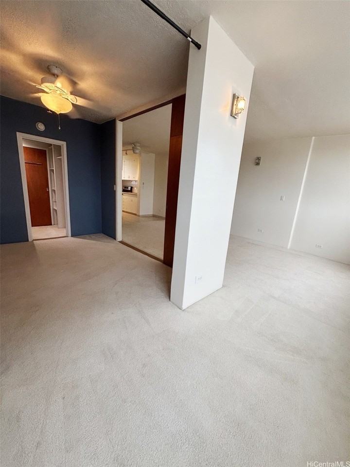 1543 Makiki St Apt 605 #605 - Photo 6 of 25