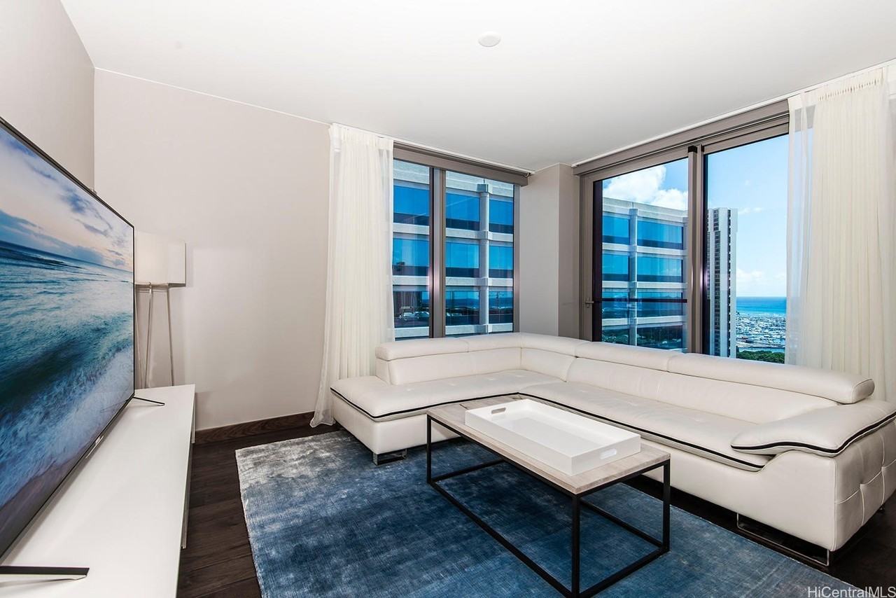 1555 Kapiolani Blvd Apt 1610 #1610 - Photo 4 of 15