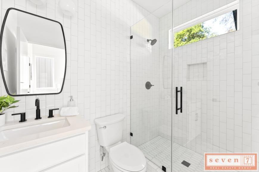 845 Ormewood Ter Se - Photo 6 of 10