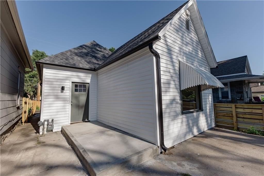 1516 S 15th St - Photo 2 of 19