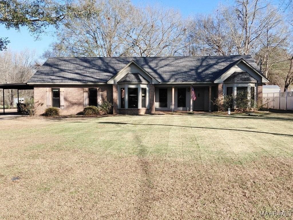 5740 Jane Rd - Photo 2 of 40