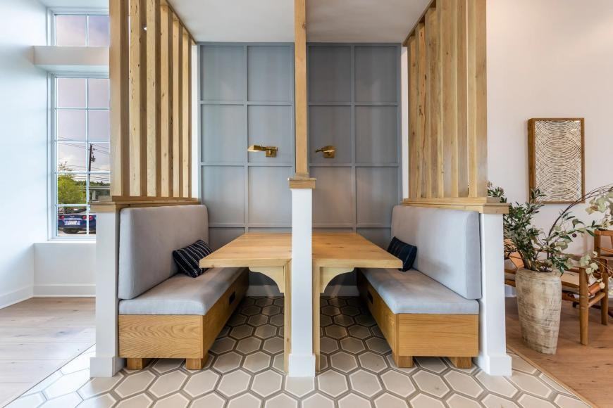 5303 Decker Ln - Photo 5 of 10