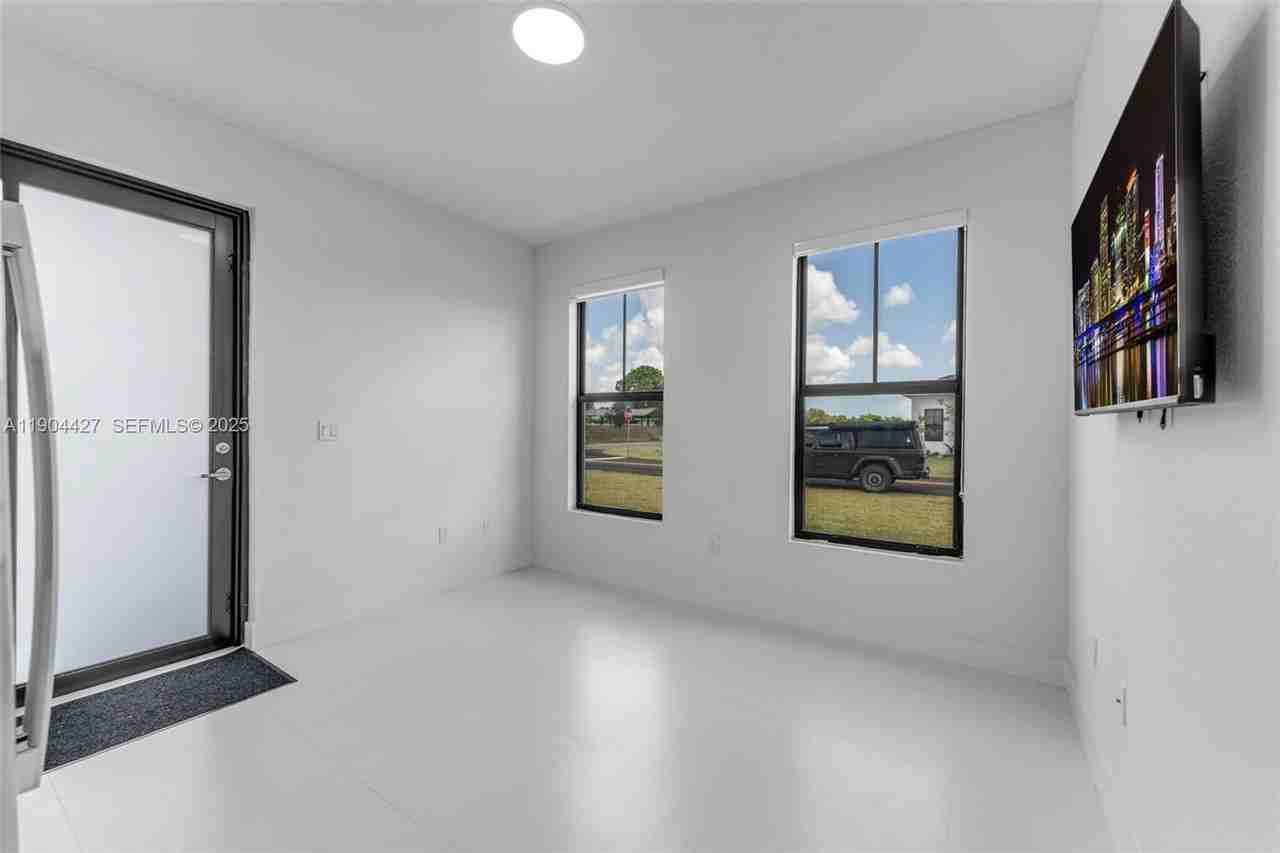 Sw 196th Ave - Photo 2 of 7